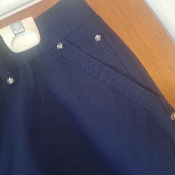 Navy Capris - Picture 2 of 5